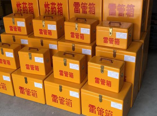 达川玻璃钢雷管箱的使用寿命一般是多少？